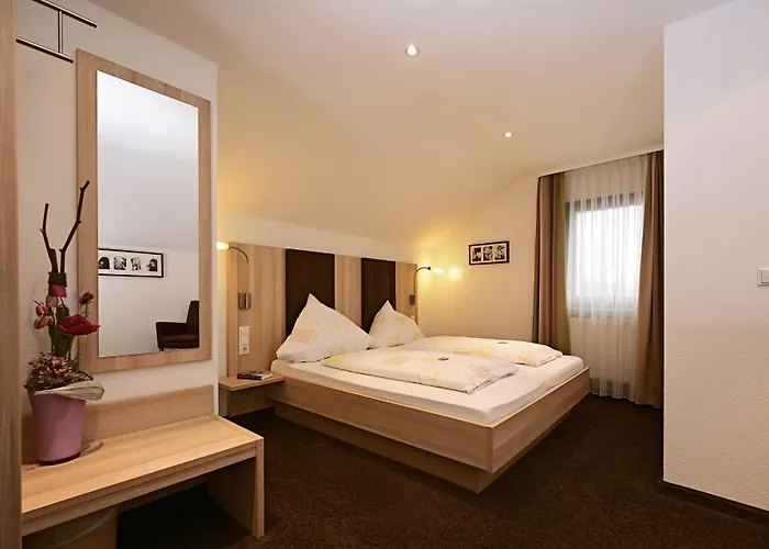 Kehler Hof 酒店 拉施塔特